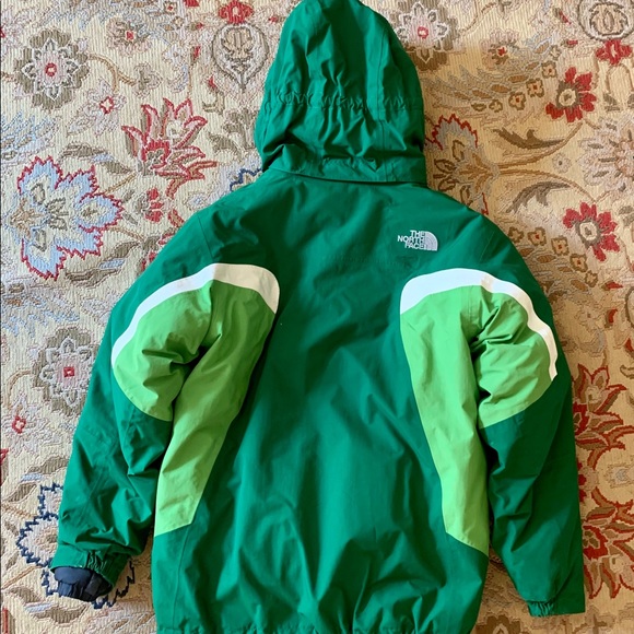 The North Face warmest coat with two layers - Picture 5 of 14